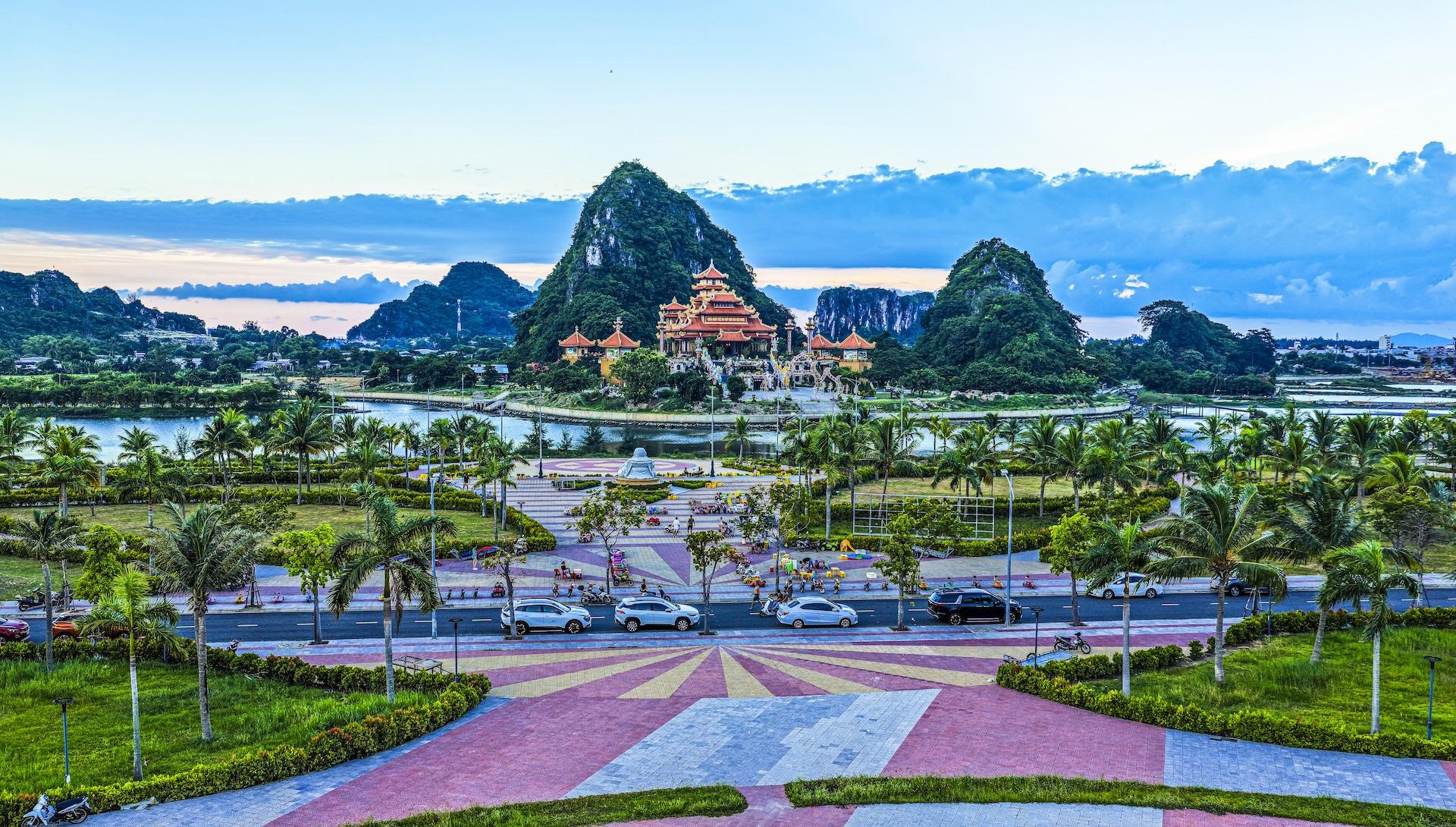 Vì sao giới đầu tư địa ốc Đà Nẵng Nam tiến về nơi có sông, có núi, gần biển - Ảnh 1. Vì sao giới đầu tư địa ốc Đà Nẵng Nam tiến về nơi có sông, có núi, gần biển - Ảnh 1.
