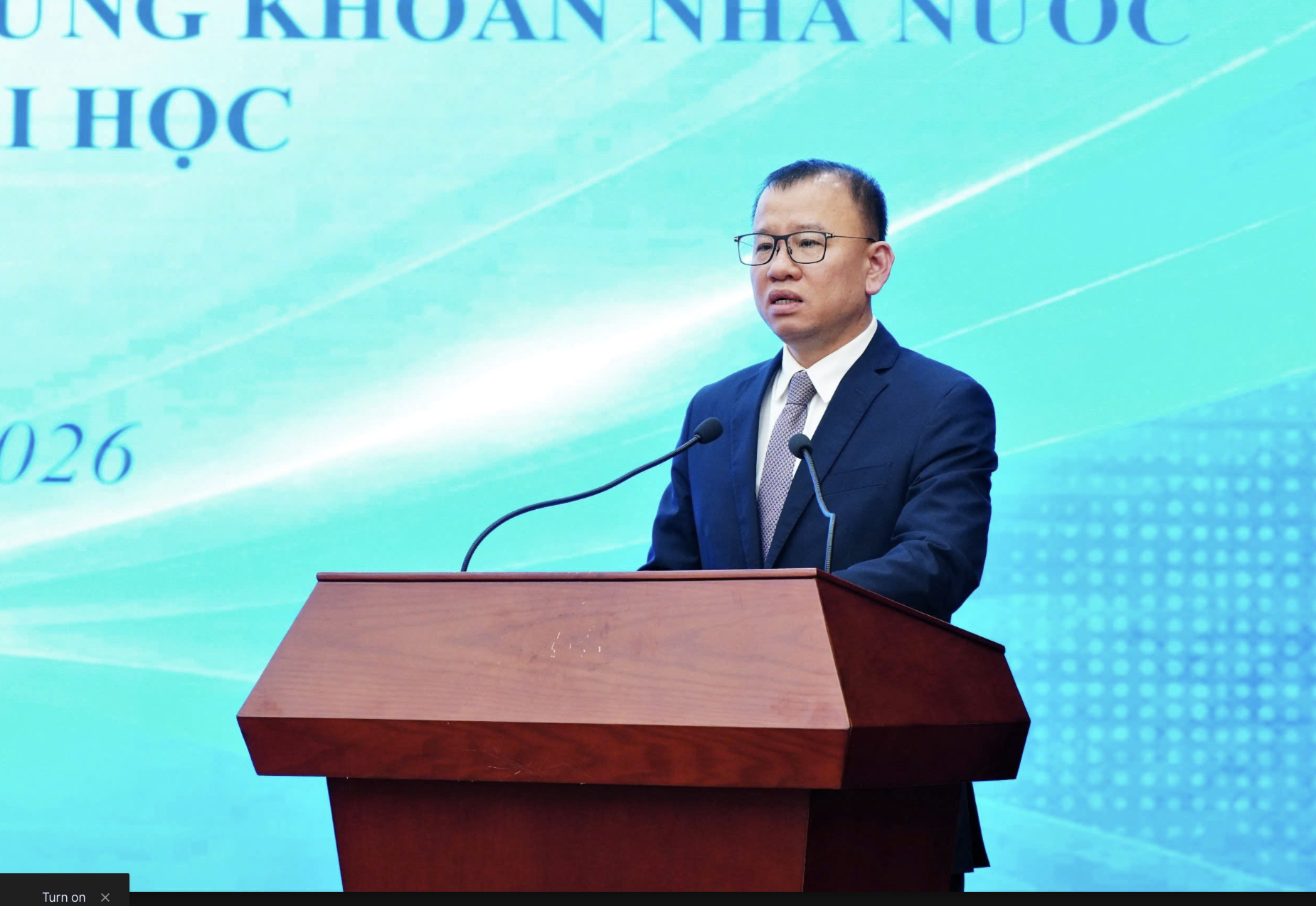 UBCKNN bắt tay hai trường đại học lớn, đẩy mạnh đào tạo nhân lực ngành chứng khoán- Ảnh 1. UBCKNN bắt tay hai trường đại học lớn, đẩy mạnh đào tạo nhân lực ngành chứng khoán- Ảnh 1.