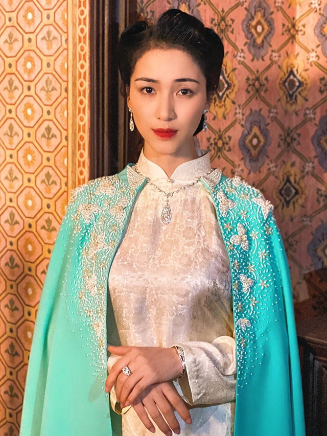 3 mỹ nhân từng đóng vai Nam Phương Hoàng hậu: Người được khen thần thái, người thu hút với hàng trăm triệu lượt xem- Ảnh 9.