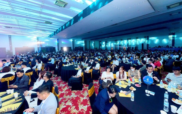 Bùng nổ lễ ra mắt tháp căn hộ Sun Group Nha Trang với gần 800 khách mời tham dự