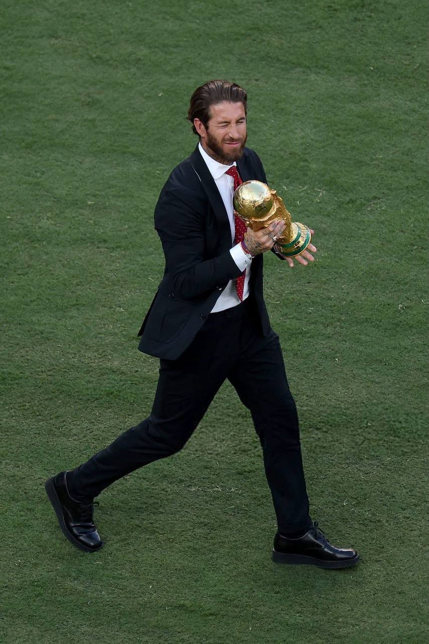 Ferrari cũ vẫn là Ferrari, Sergio Ramos có 40 tuổi vẫn nét- Ảnh 1.