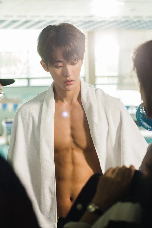 Nam Joo Hyuk trở lại với phim hot toàn cầu: Xứng danh "chàng thơ" khiến Dior mê không dứt, từ mặt đến body đều hoàn hảo- Ảnh 4.