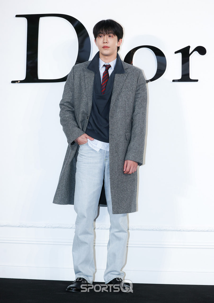 Nam Joo Hyuk trở lại với phim hot toàn cầu: Xứng danh "chàng thơ" khiến Dior mê không dứt, từ mặt đến body đều hoàn hảo- Ảnh 17.