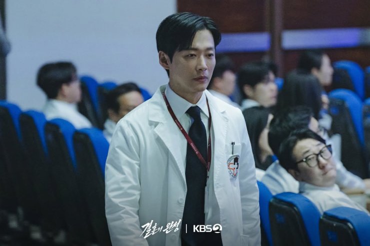 Không cản nổi phim Hàn mới chiếu mà rating tăng vù vù: Nam chính 4 tập chỉ mặc 1 bộ đồ vẫn quá bén- Ảnh 2.