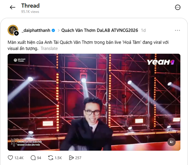 Mỹ nam U40 hot nhất Việt Nam lúc này: Cứ xuất hiện là viral, mặc càng đơn giản càng đẹp- Ảnh 1.