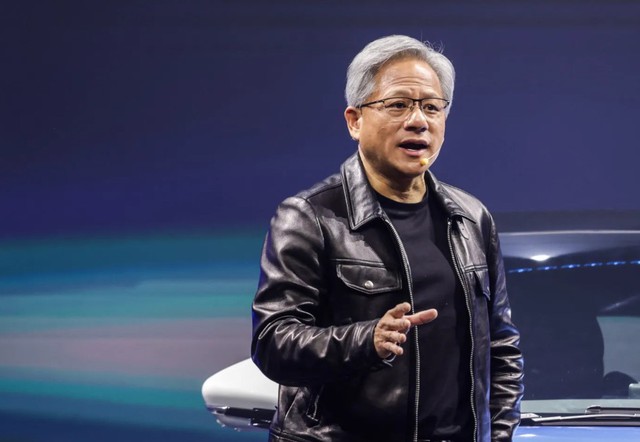 Áo khoác da biểu tượng của Jensen Huang được đấu giá gần 1 triệu USD: Toàn bộ số tiền sẽ hỗ trợ các tài năng công nghệ trẻ- Ảnh 2.