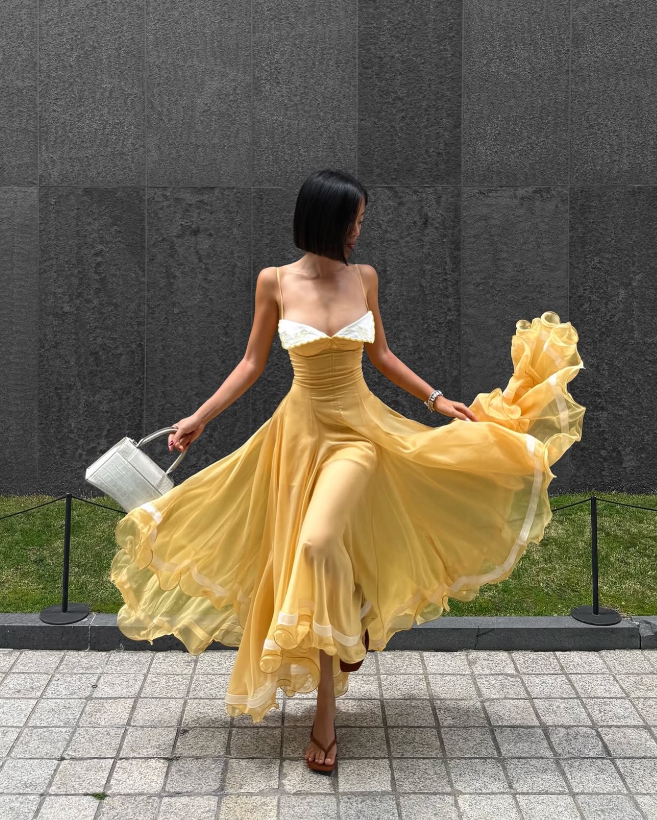 Local brand Việt liên tục được quốc tế xướng tên, thiết kế váy “đúng kiểu trong mơ của mọi cô gái”- Ảnh 3.