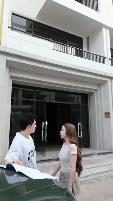 Nam NSƯT 45 tuổi sở hữu biệt thự Hà Thành đẹp như khách sạn 5, giờ lại tậu thêm cơ ngơi mới ai cũng xuýt xoa- Ảnh 2.