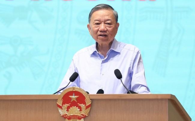Phát huy vai trò dẫn dắt của đầu tư công, khơi thông đầu tư tư nhân và nâng cao năng lực doanh nghiệp trong nước