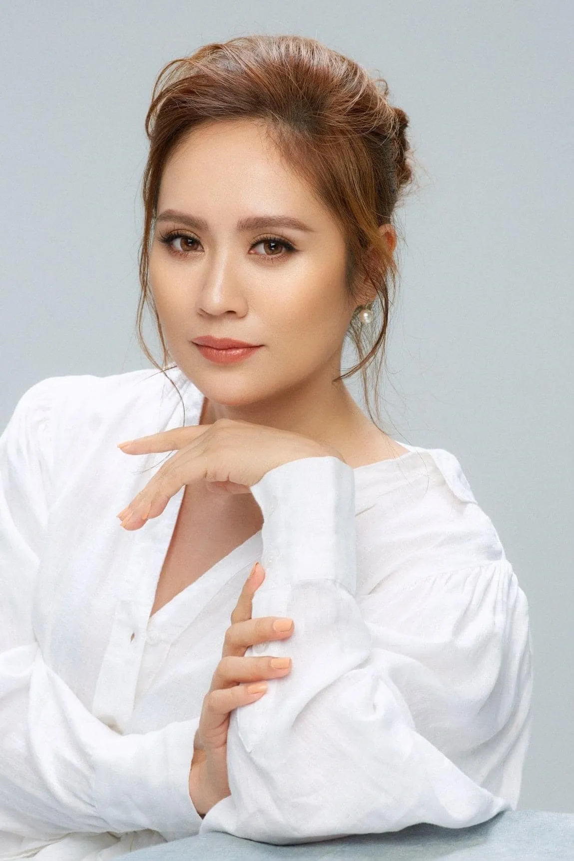 Nữ hoàng phim Việt giờ vàng cả đời chưa từng đóng vai phụ, giờ phải đi từng rạp năn nỉ khán giả mua vé xem phim- Ảnh 5.