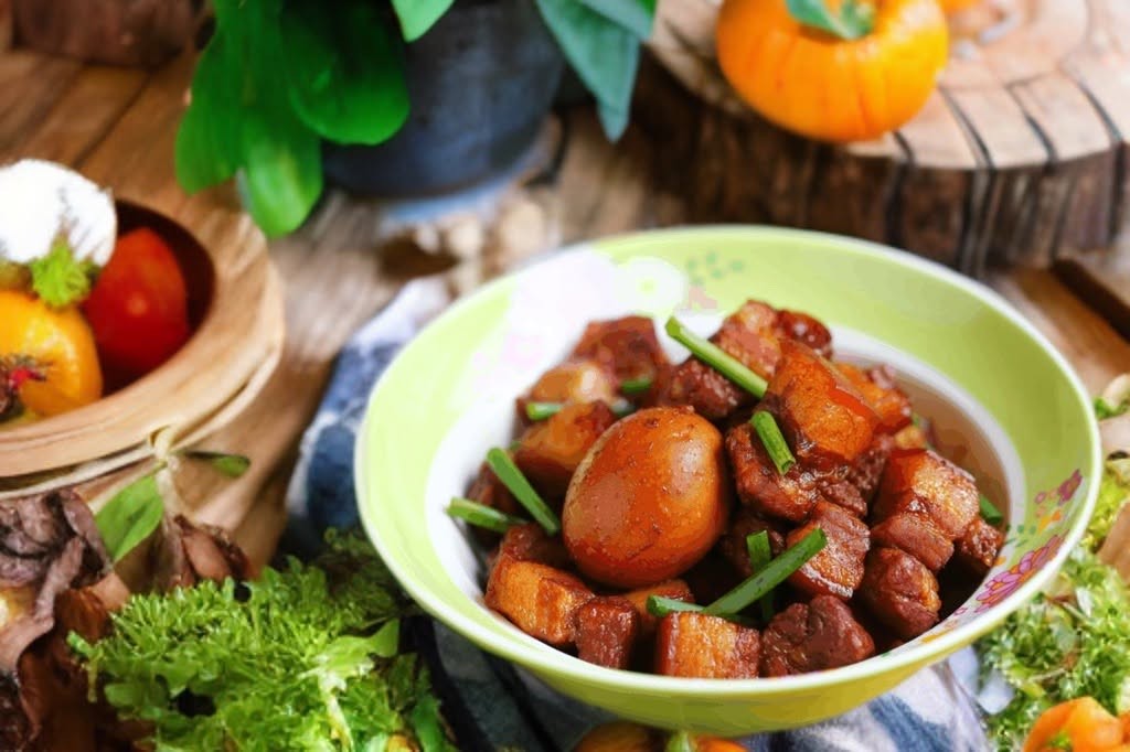 Thịt ba chỉ đừng kho tàu hay đem chiên nướng nữa, nấu thế này và thêm một bước nhỏ mà thơm ngon hơn nhiều- Ảnh 16.