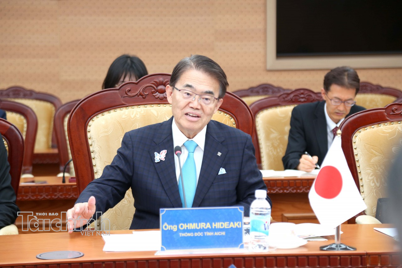 Bộ trưởng Ngô Văn Tuấn tiếp Thống đốc tỉnh Aichi (Nhật Bản) Ohmura Hideaki: Thúc đẩy chuỗi cung ứng và đổi mới sáng tạo Bộ trưởng Ngô Văn Tuấn tiếp Thống đốc tỉnh Aichi (Nhật Bản) Ohmura Hideaki: Thúc đẩy chuỗi cung ứng và đổi mới sáng tạo