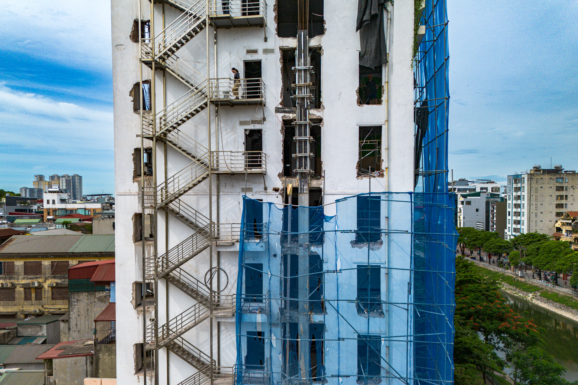 Toàn cảnh tuyến đường dang dở suốt nhiều năm, nằm giữa Thủ đô sắp thông xe sau 3 tháng: Loạt đại đô thị Vinhomes, Masteri hưởng lợi trực tiếp - Ảnh 3.