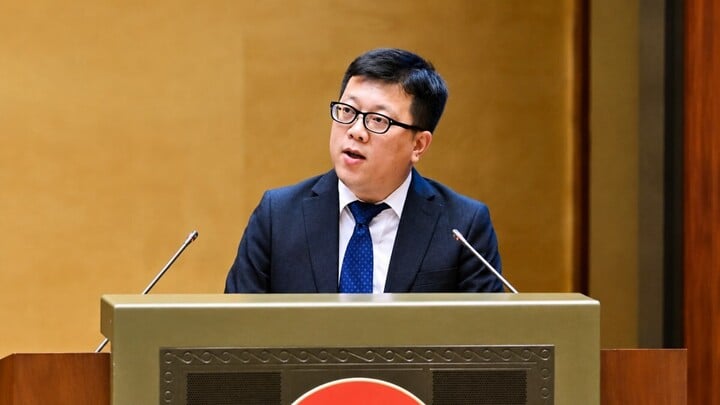 Vingroup bước vào sân chơi AI hàng trăm tỷ tham số, xây hạ tầng kinh tế dữ liệu- Ảnh 1.