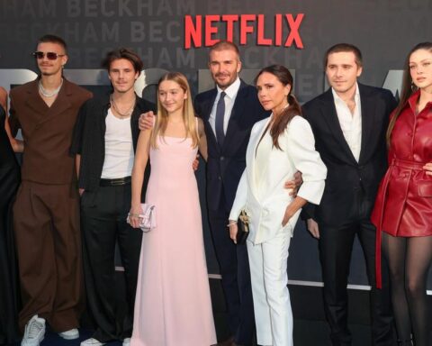 Nhà Beckham lại có biến: Con trai cả được cho là chuẩn bị tung thêm loạt tiết lộ, hình ảnh “gia đình hoàn hảo” lung lay