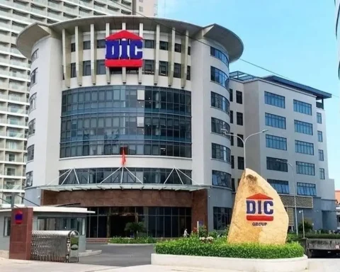 Gia đình chủ tịch liên tục bị bán giải chấp cổ phiếu, DIC Corp làm ăn ra sao?