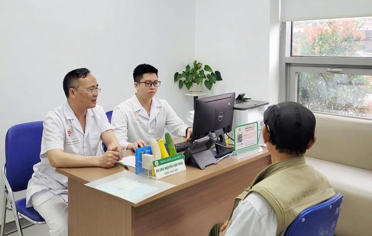 Truy tìm nguồn gốc tinh trùng và những con số y khoa đáng suy ngẫm