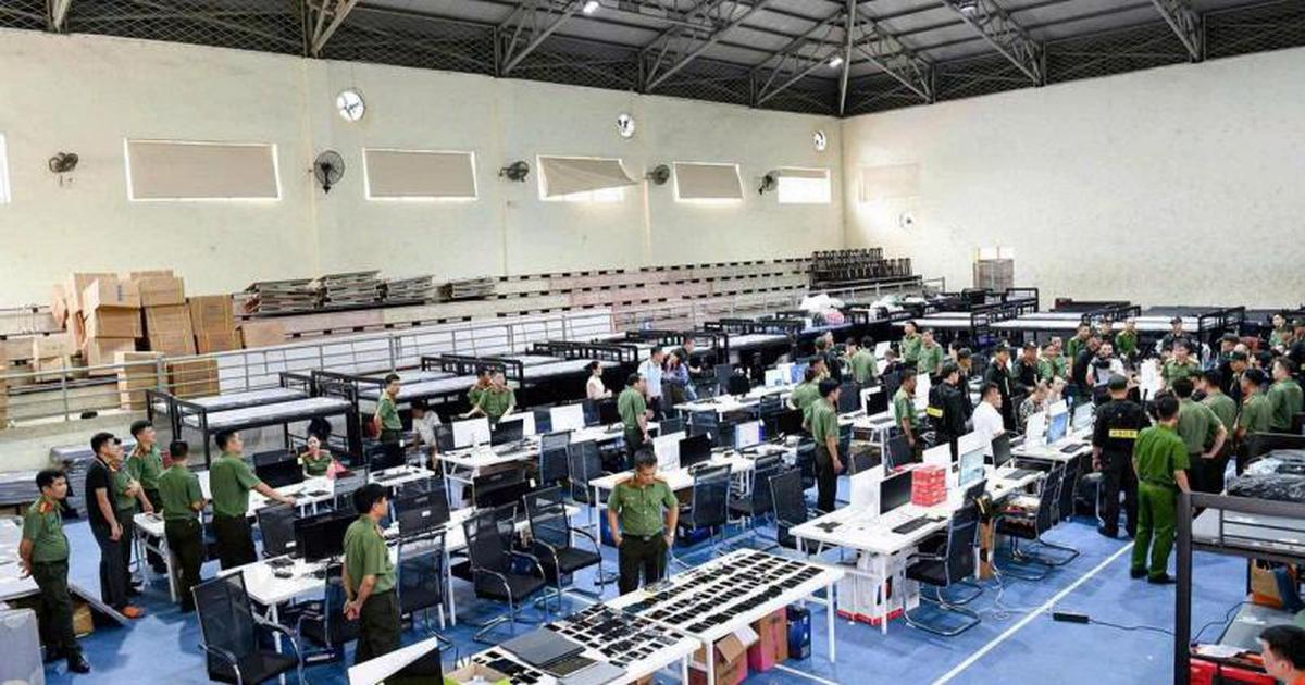 Nhóm lừa đảo xuyên quốc gia bị phát hiện vì… “quá ồn ào”: Khám xét khẩn cấp đại bản doanh, tạm giữ 73 bộ máy tính, 134 ĐTDĐ, 34 USB