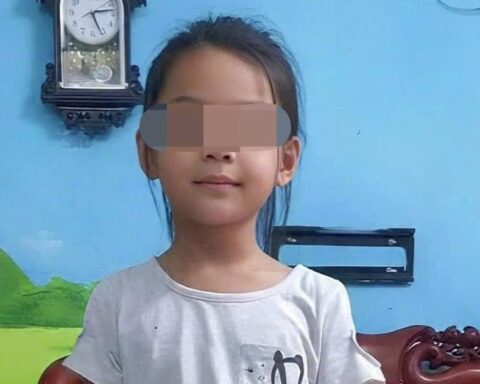 Bé gái 6 tuổi bị bỏ trước cổng mái ấm ở Bắc Ninh cùng tâm thư của mẹ