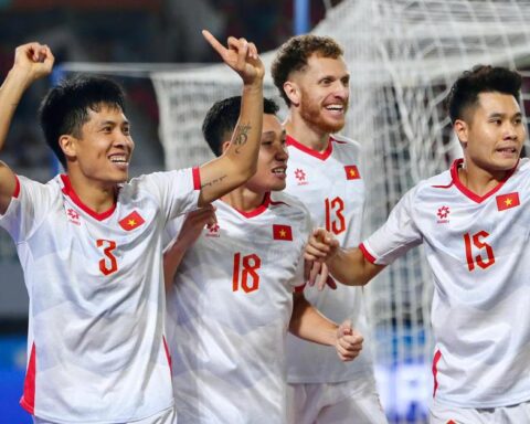 Đội tuyển Việt Nam thắng tưng bừng 3-0 Indonesia trên sân khách, mở toang cánh cửa vào bán kết ASEAN Cup