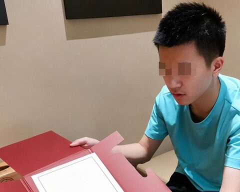 Nam sinh cùng lúc đậu 2 trường ĐH, phụ huynh chưa kịp mừng thì cơ quan tuyển sinh lên tiếng: “Em chưa trúng tuyển trường nào”