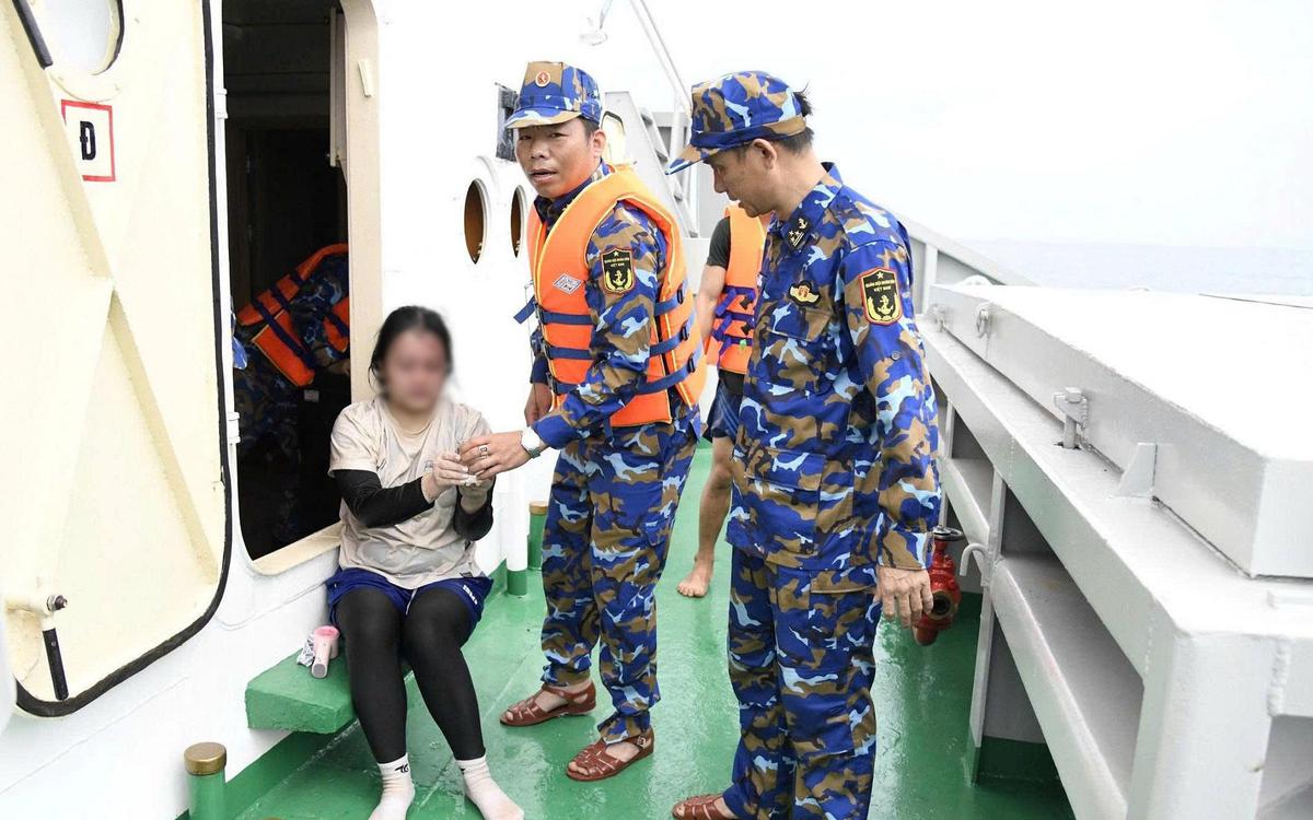Cô gái trong vụ 3 người bị sóng cuốn ở Đà Nẵng kể cách sống sót sau 8 giờ lênh đênh trên biển dù không biết bơi