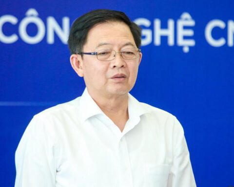 Phó Thủ tướng Hồ Quốc Dũng đề nghị CMC tiếp tục phát huy mô hình liên kết Nhà nước – nhà trường – doanh nghiệp