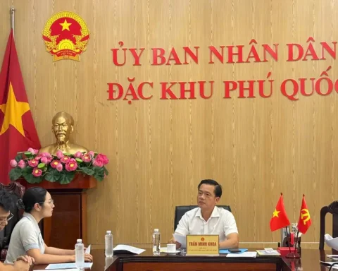 Chủ tịch đặc khu Phú Quốc cảnh báo bẫy mua bán ‘đất chỉ tay’