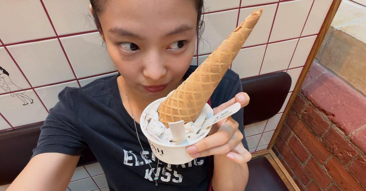 Tìm ra cách để da không tì vết như Jennie