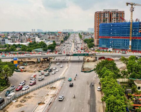 Toàn cảnh hầm chui 6 làn xe ở Hà Nội sau 9 tháng thi công