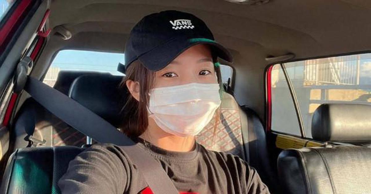 Tường Linh nổi danh showbiz giờ chạy taxi mưu sinh, mừng rớt nước mắt khi kiếm hơn 132 triệu/tháng