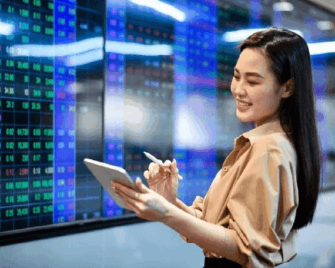 Hai cổ phiếu bất ngờ được tự doanh CTCK “gom” hàng trăm tỷ trong phiên đầu tuần