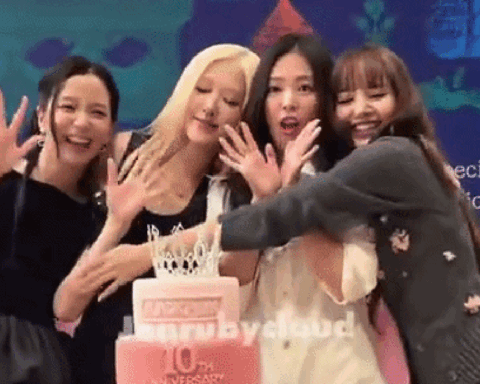 Điều tra sự kiện kỷ niệm 10 năm của BLACKPINK