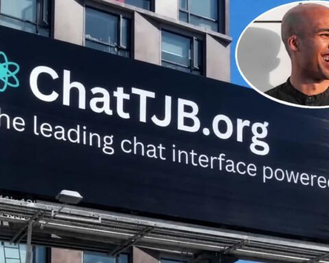 Chatbot AI đang viral thực chất chỉ có một người ngồi trả lời hàng nghìn câu hỏi