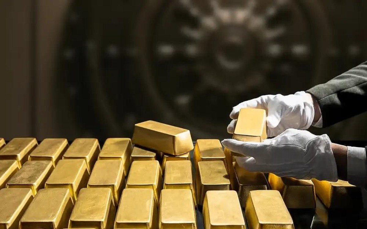 Loạt NHTW, các quỹ ETF, “trùm” Stablecoin đồng loạt mua vàng ngay trước sóng tăng