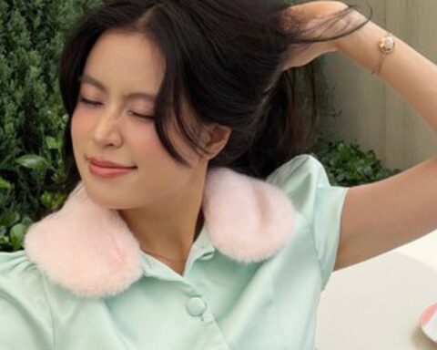 Hoàng Thuỳ Linh: “Ngày con sinh ra đời là ngày mẹ vất vả biết bao”
