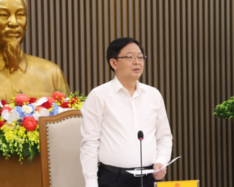 Phó Thủ tướng Hồ Quốc Dũng: Không né tránh, không đùn đẩy, tháo gỡ thực chất vướng mắc của doanh nghiệp