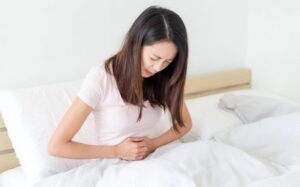 5 biện pháp tự nhiên giúp giảm đau bụng kinh dễ thực hiện
