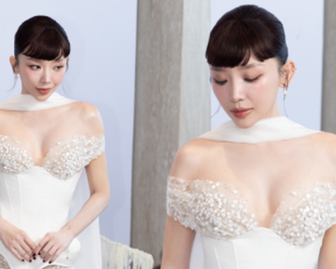 Tóc Tiên mặc váy cưới