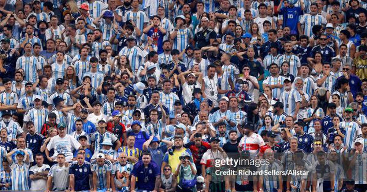 Giữa tranh cãi trọng tài World Cup thiên vị Argentina, Chủ tịch liên đoàn bóng đá AFA bất ngờ bị FBI điều tra