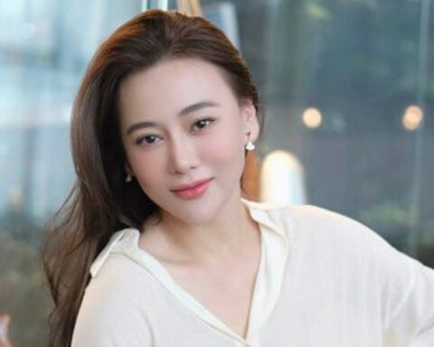 Phương Oanh có thêm công việc mới