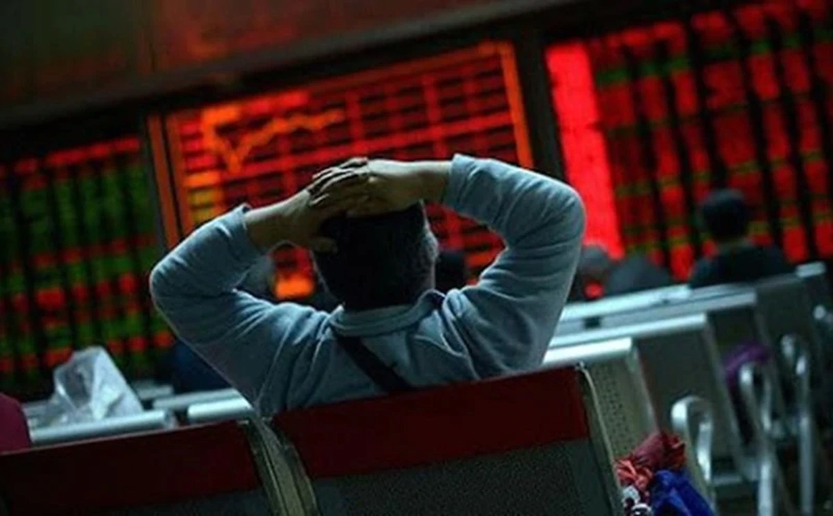 Cổ phiếu trụ bị bán mạnh, VN-Index ‘rơi’ 64 điểm sau 2 phiên