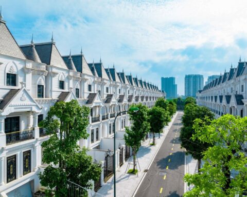 Nghịch lý trên thị trường bất động sản Hà Nội
