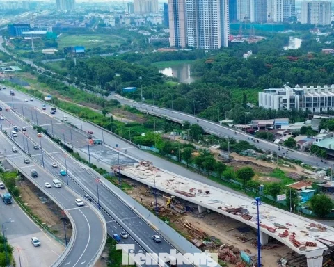 Toàn cảnh nút giao hơn 3.400 tỷ đồng ở TPHCM đang vướng mặt bằng