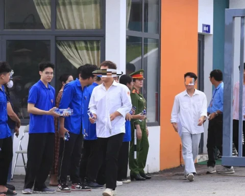 Thí sinh Chuyên Tuyên Quang hoàn thành thi tốt nghiệp