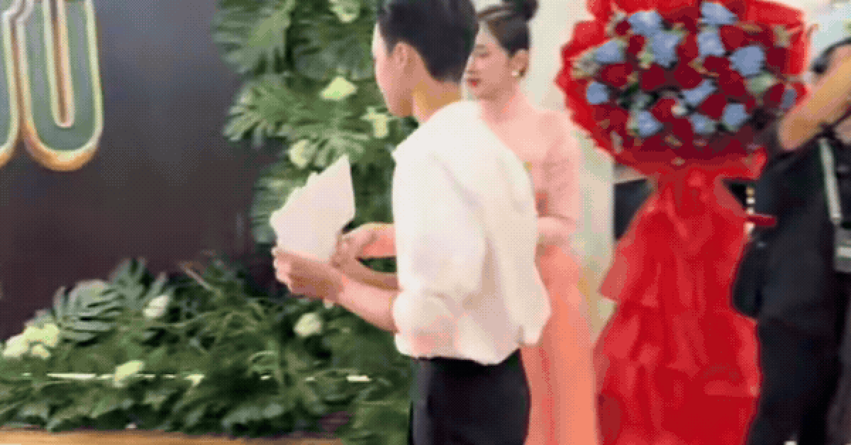 Mỹ nam Việt được khen đẹp hơn Trương Lăng Hách và Lý Hiện, visual hiếm như đãi cát tìm vàng