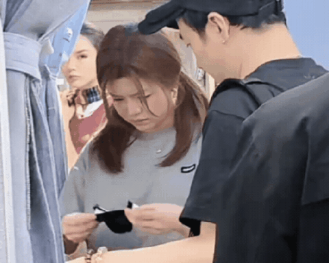 “Tiểu Long Nữ” Trần Nghiên Hy sang Thái Lan hẹn hò tình mới sau hơn 1 năm ly dị, đàng trai là phú nhị đại kém 8 tuổi?