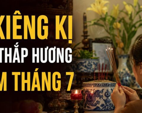 3 kiêng kị khi thắp hương Rằm tháng 7