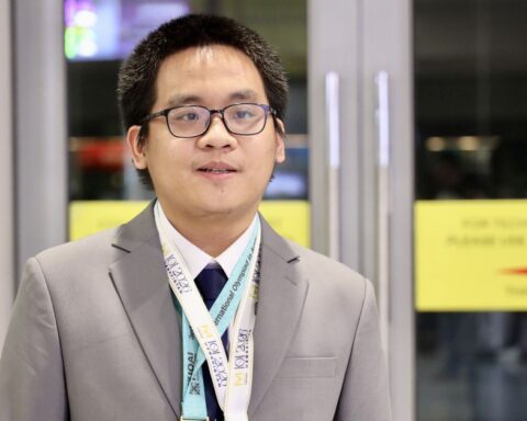 Nam sinh Việt giành 2 Huy chương Vàng Olympic quốc tế chỉ trong 1 tuần