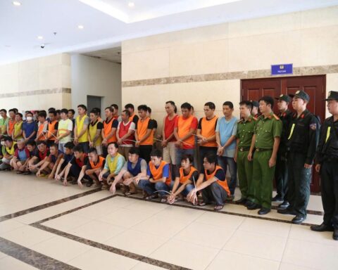 Hàng loạt tài khoản có động thái lạ, công an vào cuộc phát hiện gần 560 tỷ đồng giao dịch phạm pháp: Hé lộ đường dây đứng sau